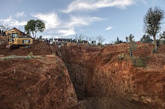 Civil defense and local authorities dig in a hill as they attempt to rescue a 5 year old boy who fell into a hole near the town of Bab Berred near Chefchaouen, Morocco.
