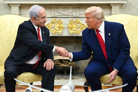 Israeli Prime Minister Benjamin Netanyahu and US President Donald Trump in the Oval Office in April.