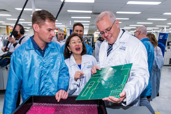 Scott Morrison with Chisholm MP Gladys Liu in Mount Waverley on Friday.