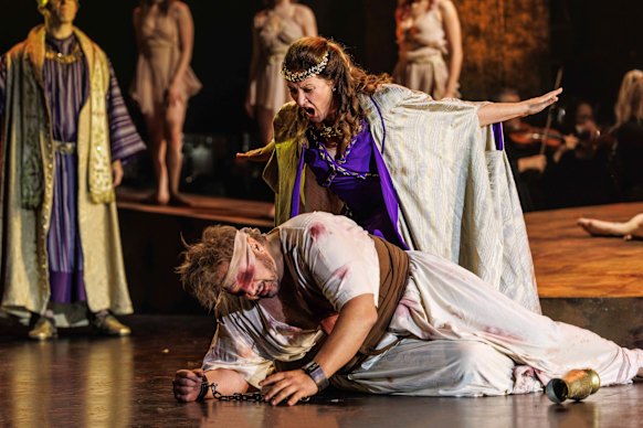 Rosario La Spina as Samson and Deborah Humble as Delilah.