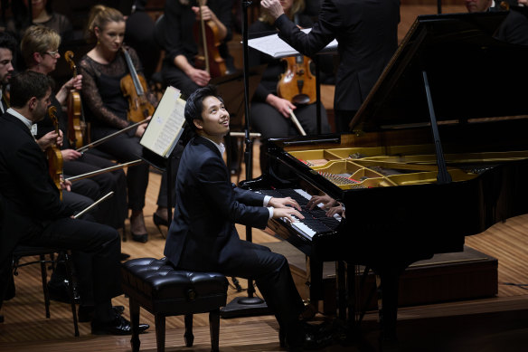 Jeonghwan Kim displayed his versatile, prize-winning pianism.