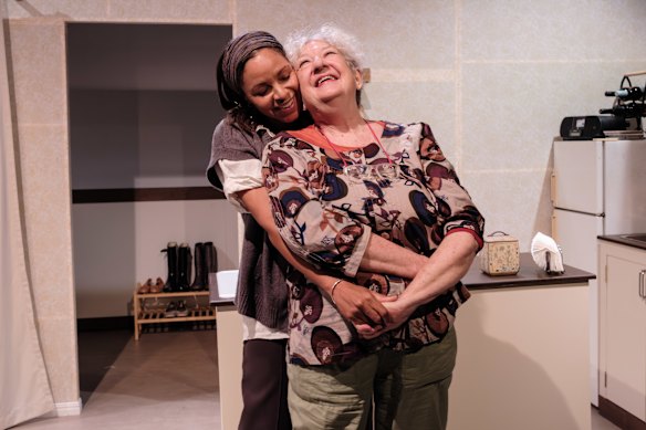 Fay Du Chateau and Annie Byron in Es & Flo 