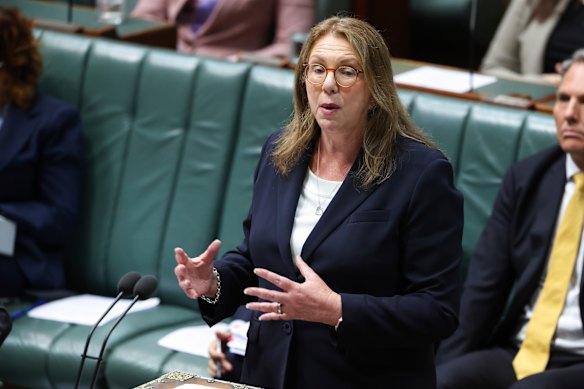 Transport Minister Catherine King.