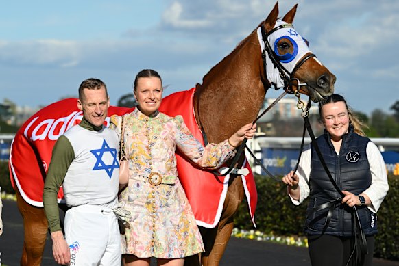 Trainer Lucy Yeomans, centre, with partner and regular jockey Blake Shinn, left with Changing Colours.