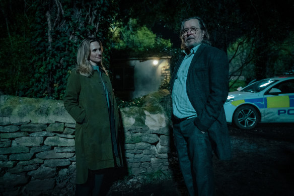 Emma Flyte (Ruth Bradley) and Jackson Lamb (Gary Oldman) in Slow Horses.