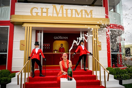 Model Jessica Gomes at the unveiling of the ‘Théâtre G.H. Mumm’ marquee.