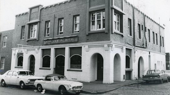 The Curtin Hotel in 1973.