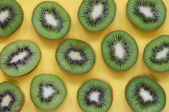 Kiwi fruits may help improve sleep. 