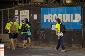 Workers at a Probuild site in Melbourne gathered items before leaving after learning of the group’s collapse.
