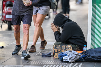 Many homeless people and rough sleepers can be seen in the city.