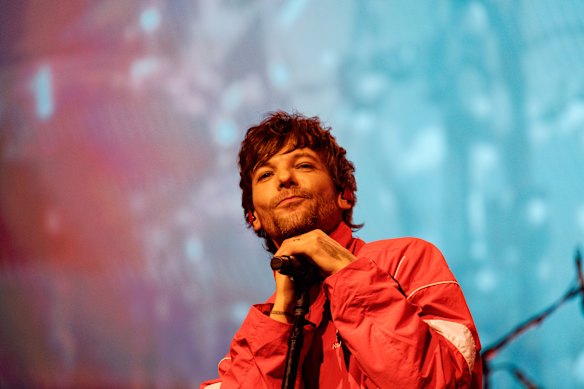 Louis Tomlinson performing at John Cain Arena on October 20.