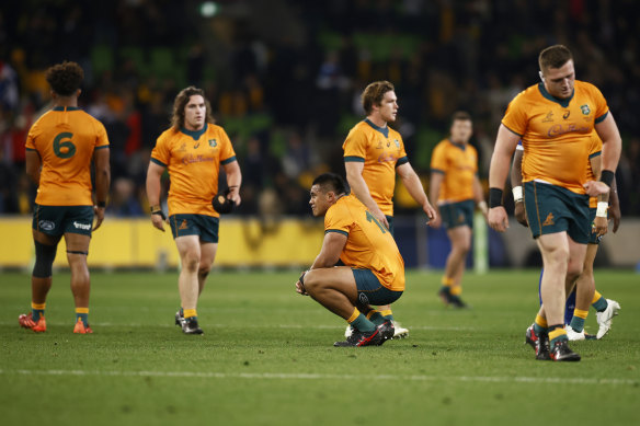 Hooper’s side dejected after the last-gasp Test loss in Melbourne.