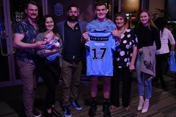Liam Martin with mum Maxine and family ahead of his 2021 Origin debut.