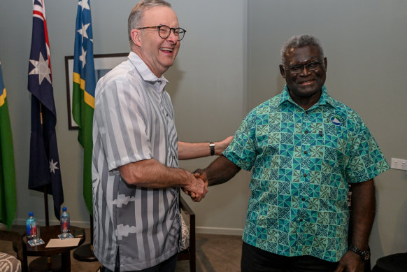 Anthony Albanese, left, is confident there will be no Chinese military base in the Solomon Islands following his meeting with Manasseh Sogavare.