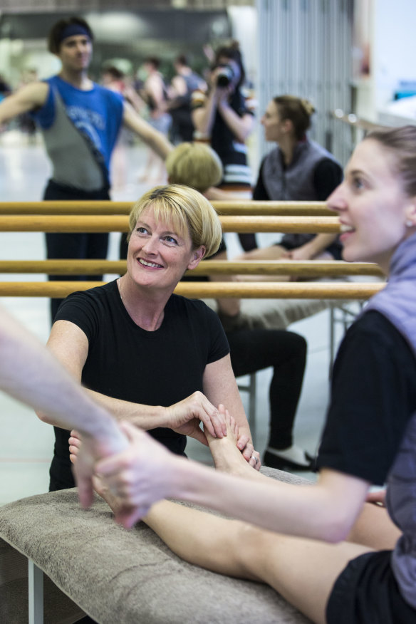 Dr Sue Mayes is the Australian Ballet’s director of artistic health.