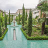 The mosque’s internal courtyard is an oasis of serenity.