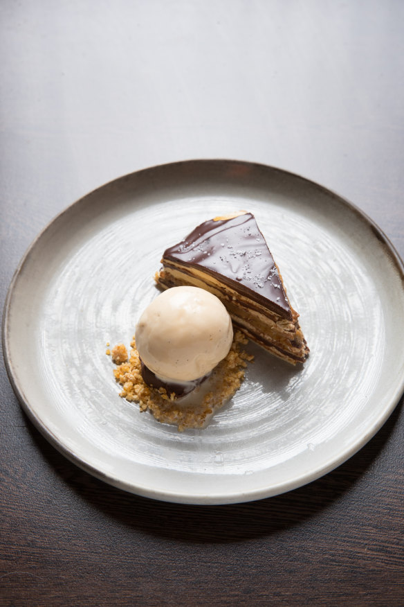 The Lincoln's gateau dessert.