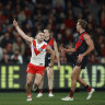 As it happened: Swans hold off charging Bombers to secure victory; Walker headlines Crows victory over Power; Buddy subbed off with calf injury