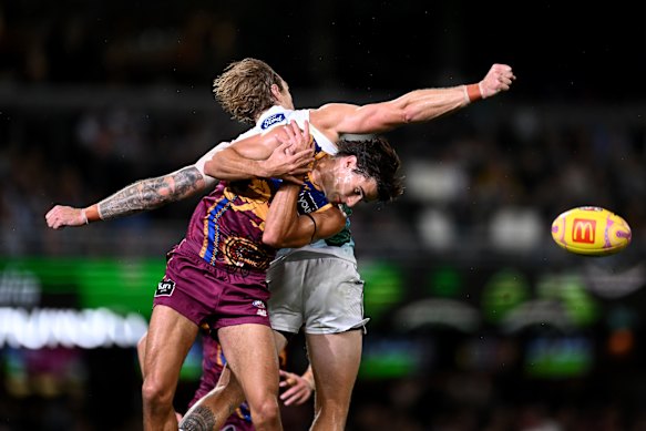 Tom Stewart launches into a spoil.