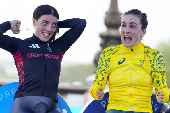 Your newest Aussie legend: Grace Brown. She’s on the right, obviously.