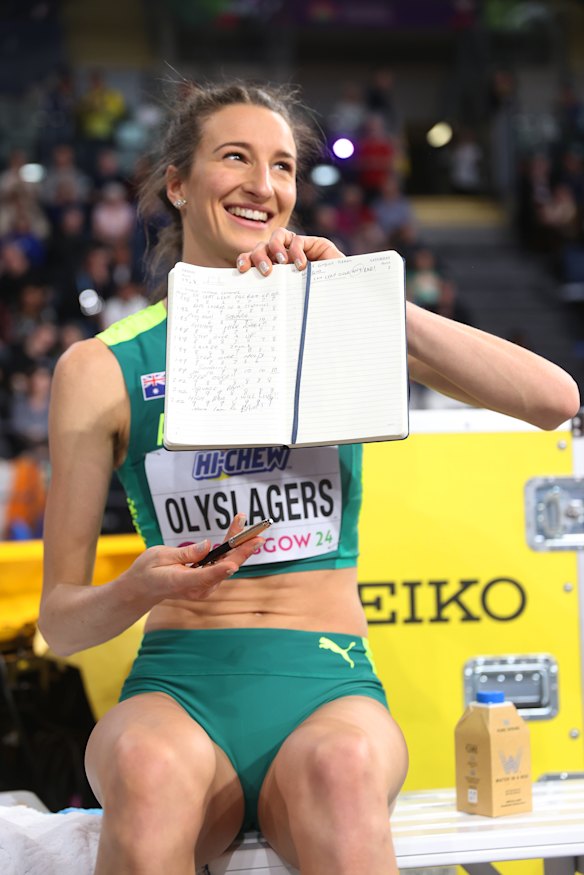 Olyslagers with her notebook after the win.