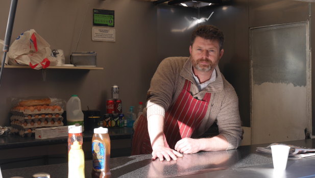 Steven Fowles sells coffee, burgers and baps in the Bicester Bunnings carpark