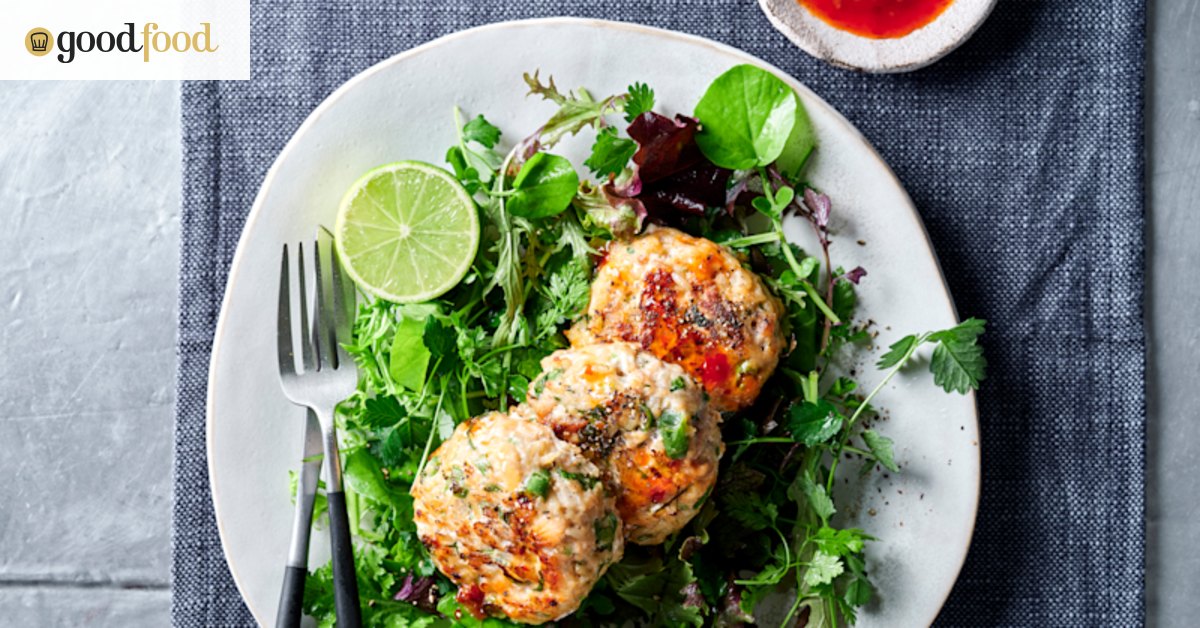 Fragrant Thai curry fish cakes