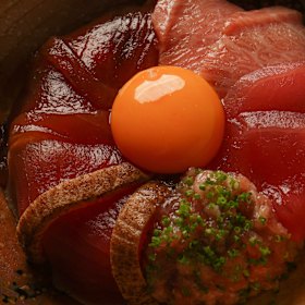 Chirashi-don at Sachi.