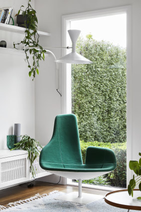 “Fjord” chair by Spanish designer Patricia Urquiola for Moroso.