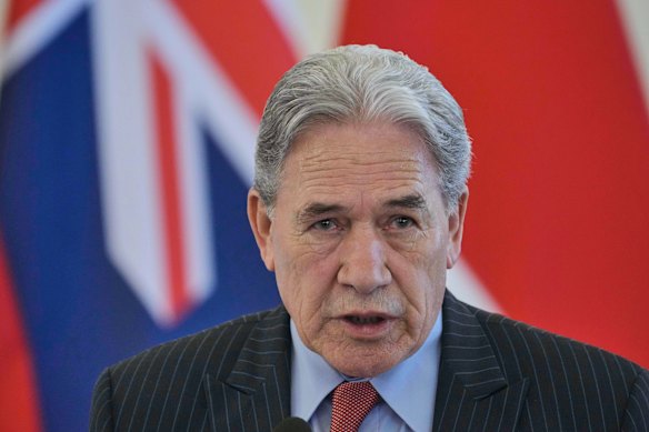 وزير الخارجية النيوزيلندي وينستون بيترز.