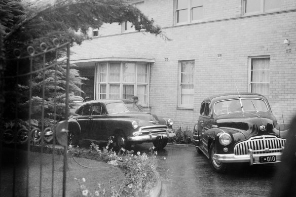 Staff at the Soviet embassy in Canberra are recalled after Vladimir Petrov’s defection to Australia in 1954.