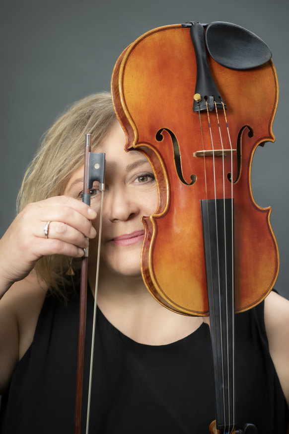 LSO violinst Belinda McFarlane is looking forward to working with  Ensemble Dutala – Australia’s first ensemble for classically trained First Nations musicians – in Melbourne.