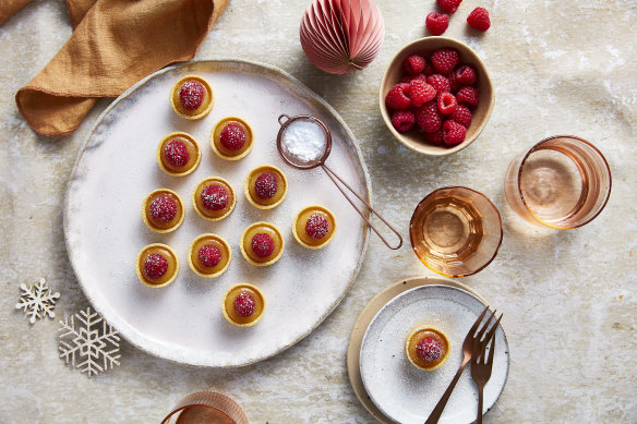 Festive Blinis ~ Mini Pizzas and Beetroot Dip and Dill