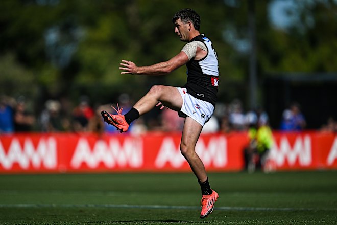 Butters sizzles as slick Port overpower Eagles