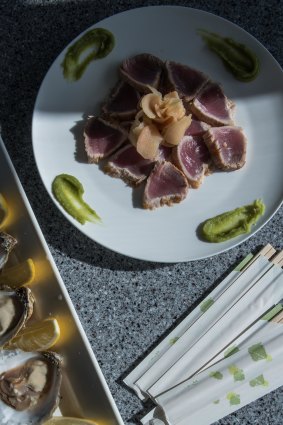 Angasi oysters and yellowfin tuna onboard.