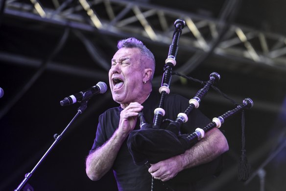 Rock icon Jimmy Barnes, on the bagpipes, brought the crowd to their feet.