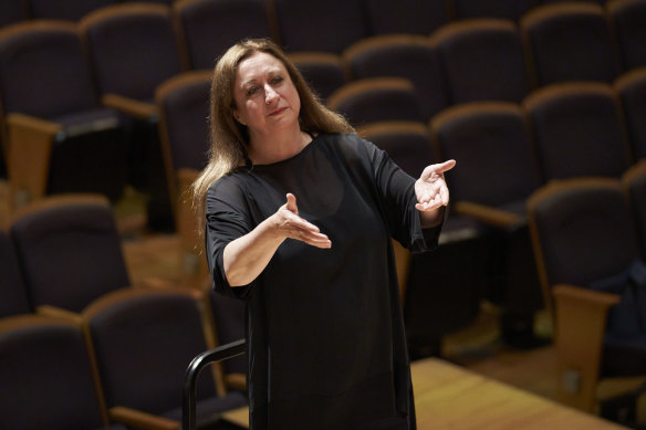 Conductor Simone Young is one of the world’s leading Strauss specialists.