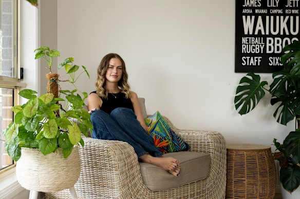 Lilli Staff was told her debilitating pelvic pain was normal.