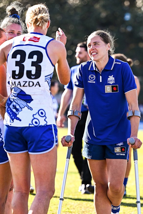 Jasmine Garner on crutches.