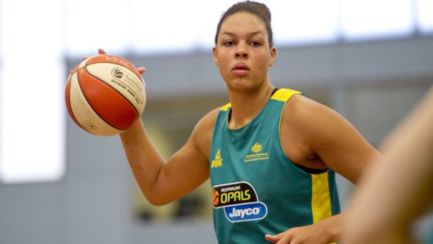 Opals star Liz Cambage says her team should win gold.