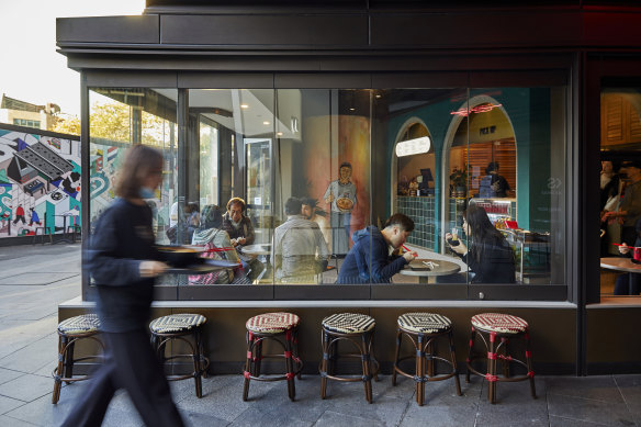 The sixth coming of Malay-Chinese Noodle Bar, this time in Circular Quay.