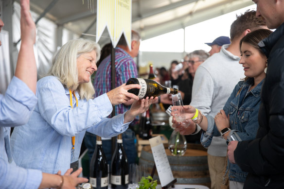 Effervescence Tasmania bubbling with good energy and great wine.