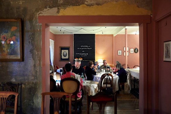 Ross Dobson returns to 542 High Street with his rustic Sicilian restaurant Palermo Dining.