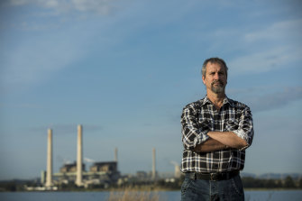 Gerard Spinks in front of the aging Bayswater and Liddell power stations in 2020. 