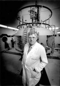Royal Prince Alfred’s Head of Nuclear Medicine, Dr. John Morris with the hospitals new cyclotron on  May 1, 1991.