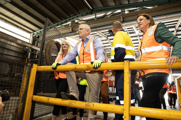 Prime Minister Scott Morrison with Federal Minister for Industry, Science and Technology Karen Andrews (left) and Qld Opposition Leader Deb Frecklington (right) on a visit to Neumann Steel Fabrication on the Gold Coast.