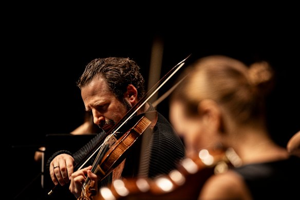 Ilya Gringolts performs with the Australian Chamber Orchestra