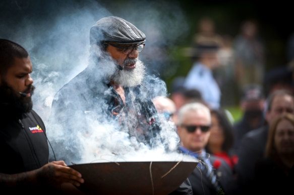 Uncle Mik Edwards performed the Welcome to Country and a smoking ceremony at the Shrine on Remembrance Day.