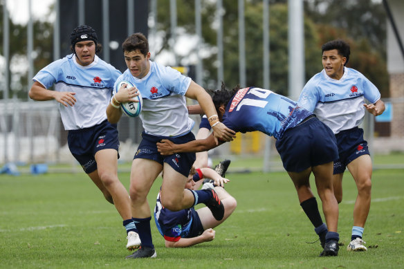 Zach Fittler playing for the Waratahs under 16s in 2022.