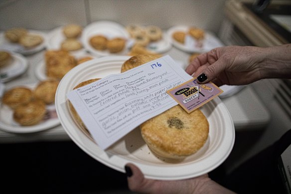 About 1500 pies are received, anonymised, numbered and labelled with their ingredients and price.